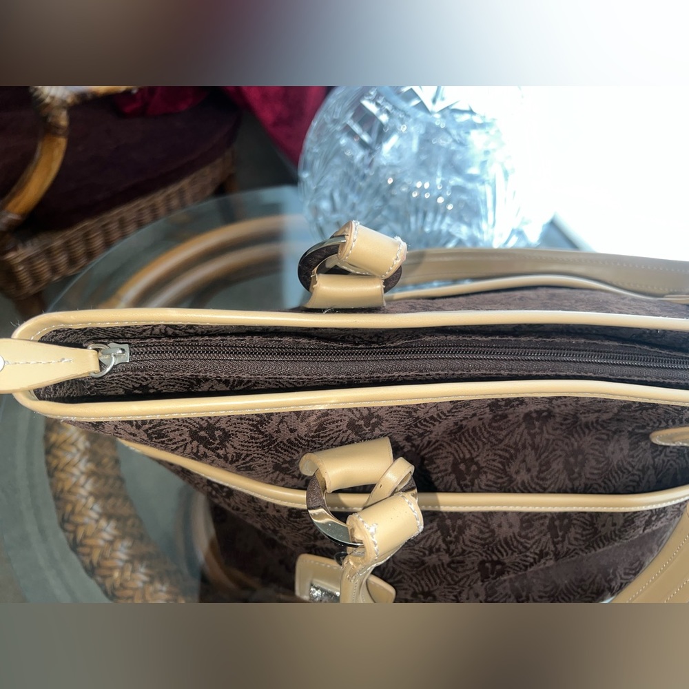 Anne Klein tote - Picture 11 of 15